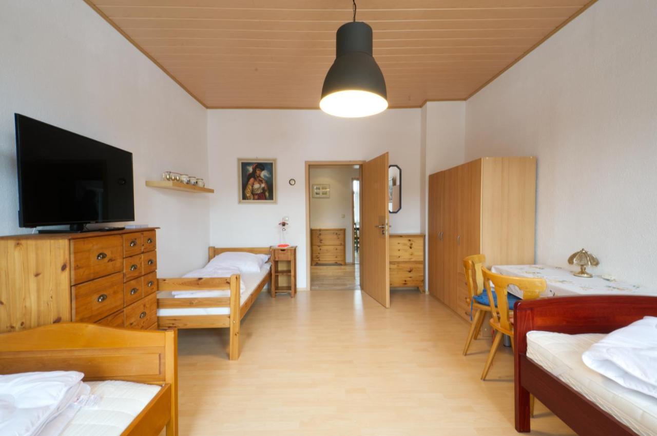 Ferienwohnung Am Busbahnhof Анаберг-Бухолц Екстериор снимка